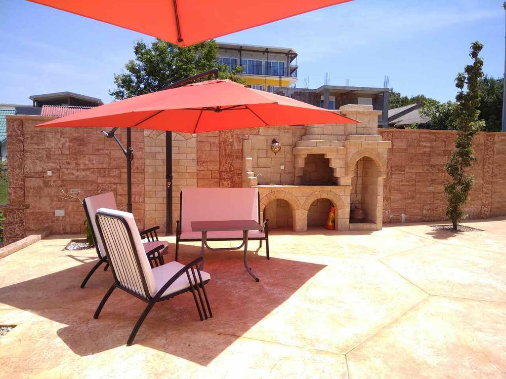Apartments Vila A1 Dobra Voda Luaran gambar