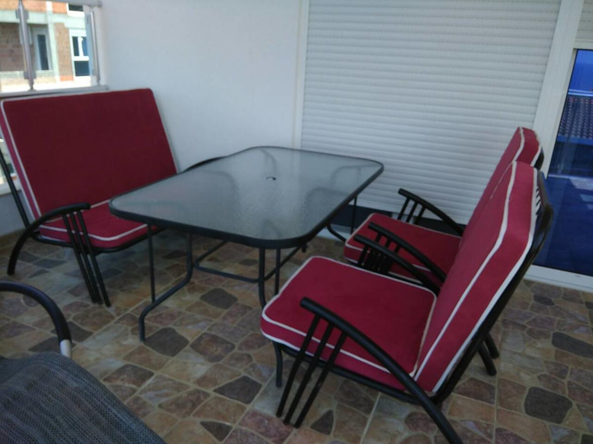 Apartments Vila A1 Dobra Voda Luaran gambar