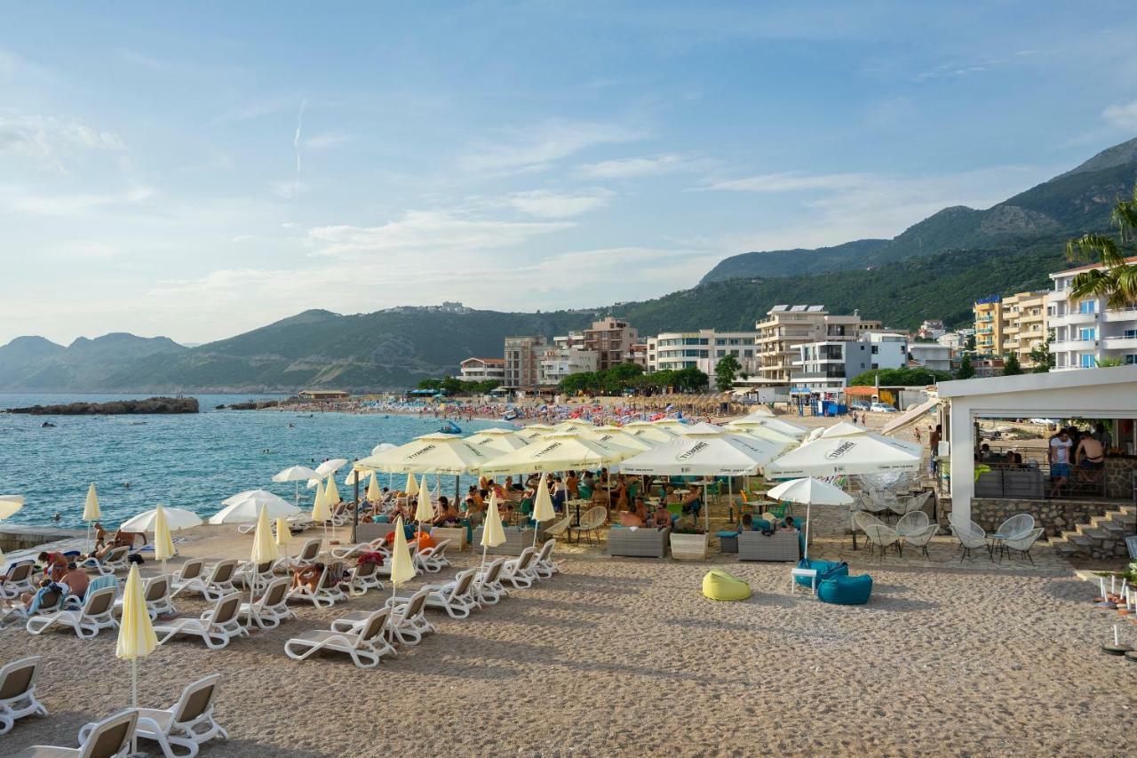 Apartments Vila A1 Dobra Voda Luaran gambar